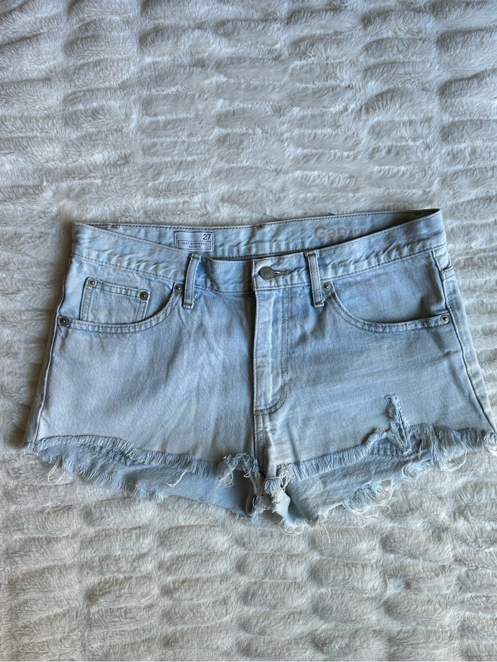 GAP Sexy Boyfriend Light Blue Frayed Denim Shorts
